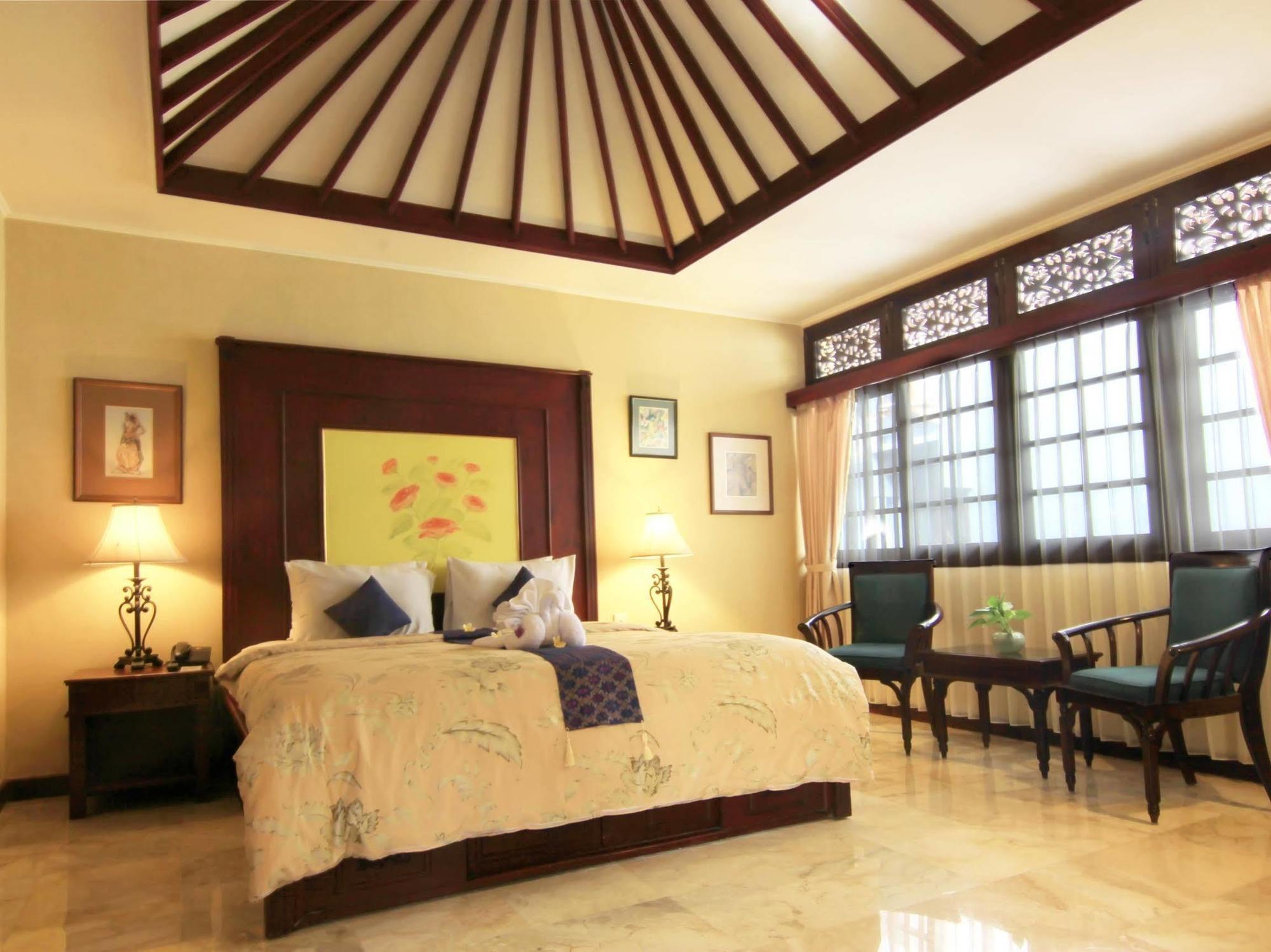 Royal Tunjung Hotel & Villa Legian - Chse Certified Екстериор снимка